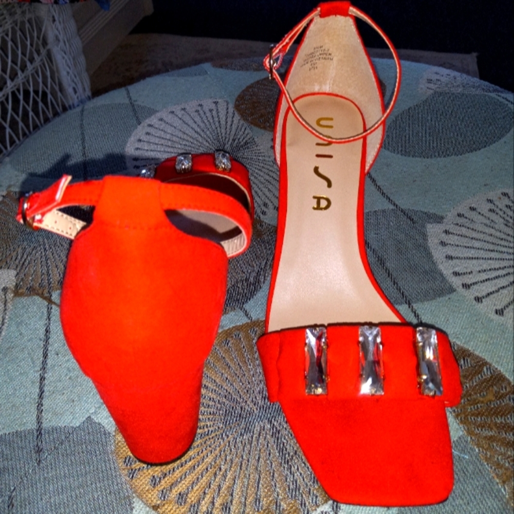 UNISA Holiday Footwear